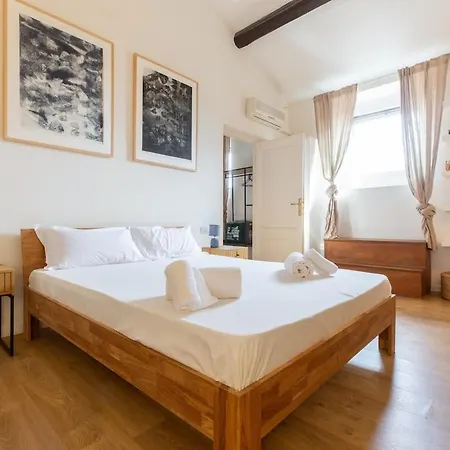 Artists' Attic Apartman Róma