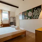 Artists' Attic *